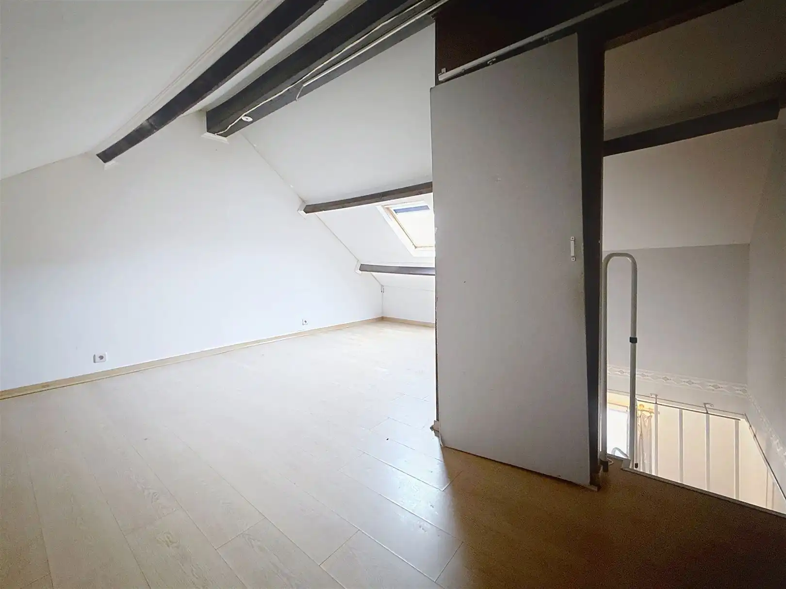 Stadswoning met terras, 3 skpks, nabij station foto 24