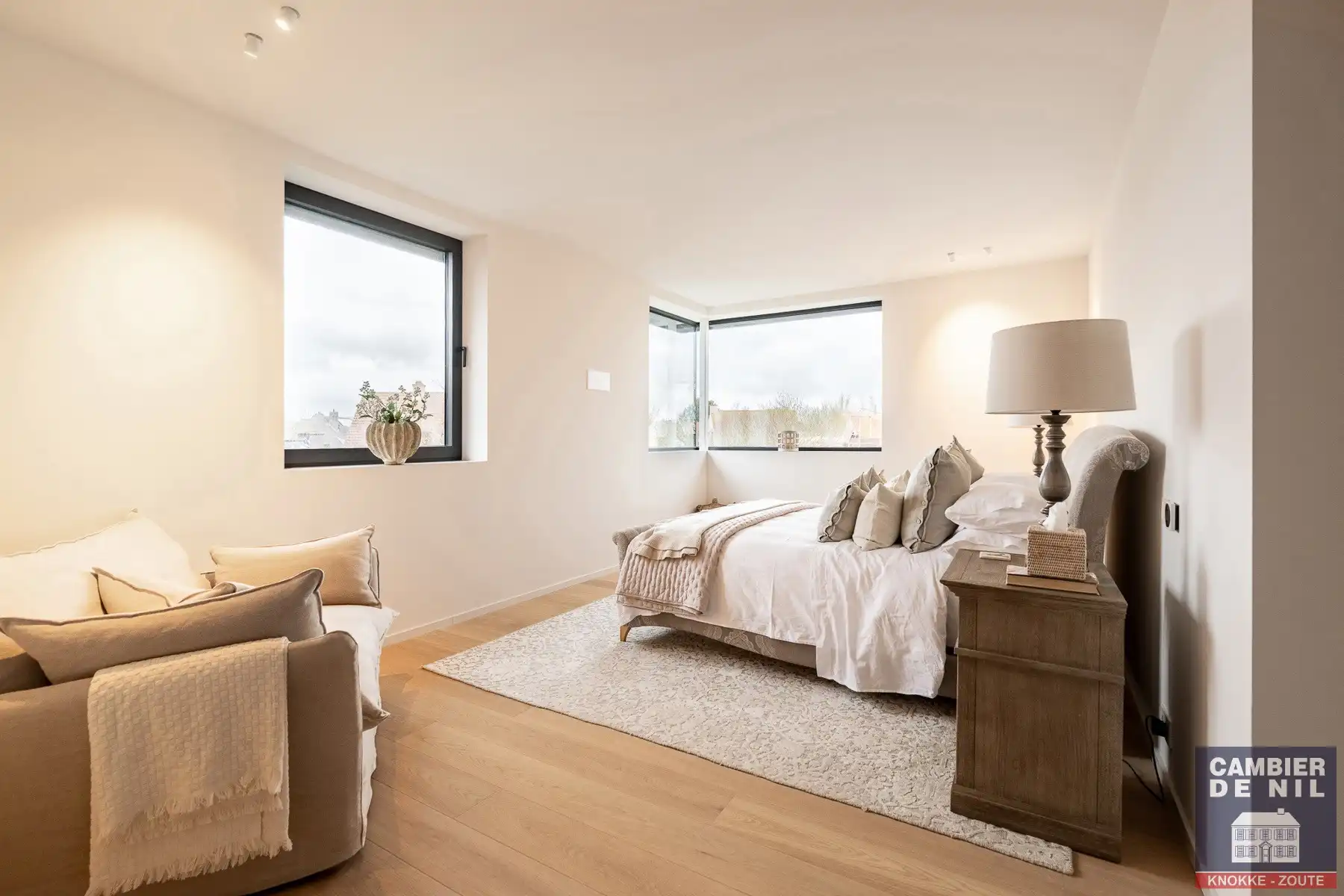 Alleenstaande energiezuinig en uitzonderlijk afgewerkte nieuwbouwvilla foto 5