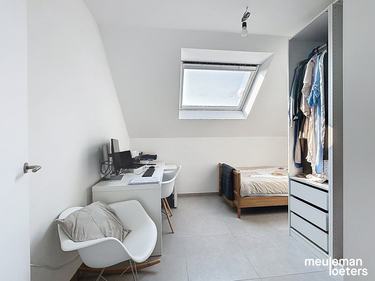 Stijlvol appartement met  zuidgericht terras foto 10