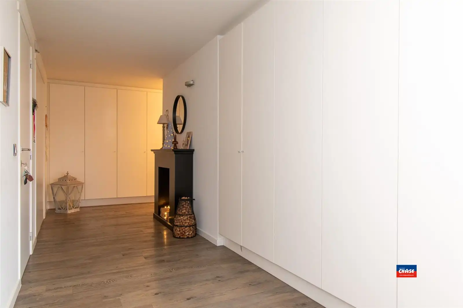 Gemengd gebouw met winkel, 2 appartementen, kantoor en magazijnruimte foto 23