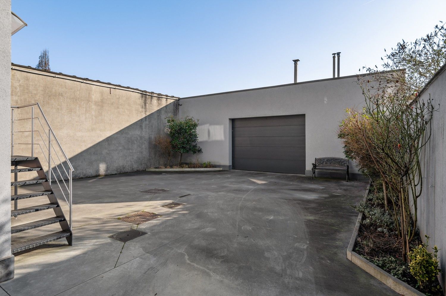 Ruime kangoeroewoning met 6 SLPKS een groot magazijn in Mortsel! foto 4