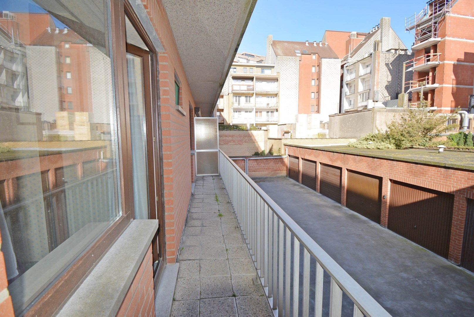 Centraal gelegen appartement met zonnig terras op wandelafstand van de zeedijk foto 18