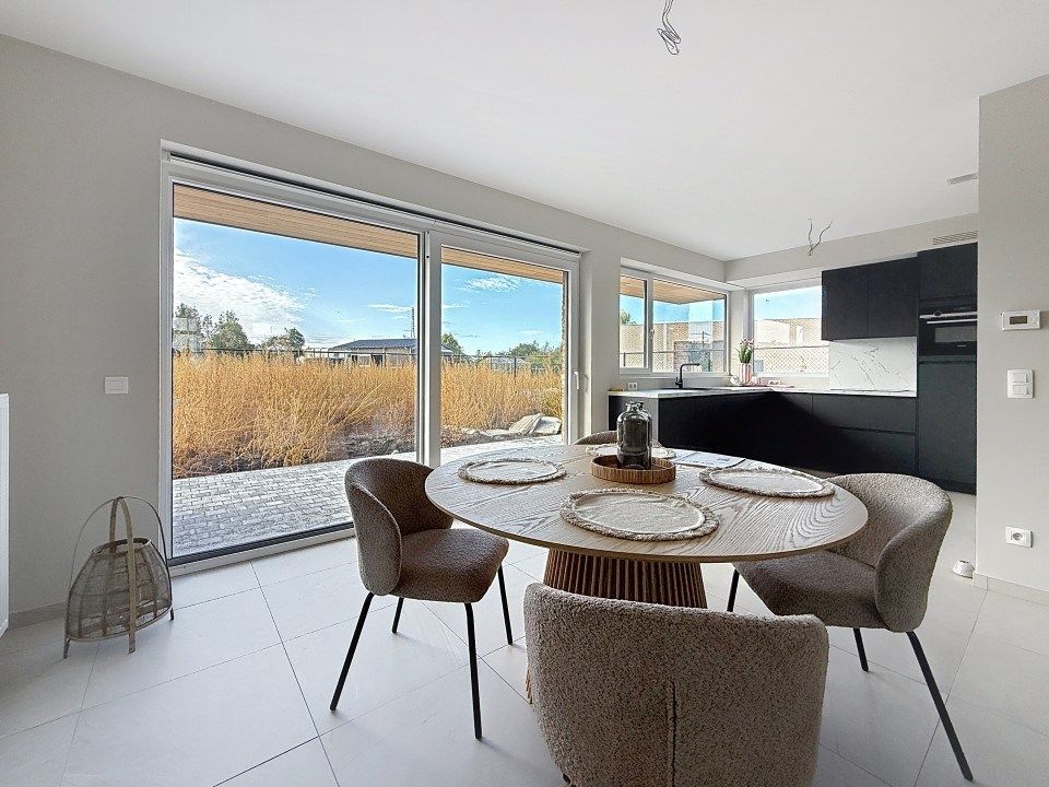 Rustig gelegen nieuwbouwwoningen met 3 slaapkamers en tuin foto 2