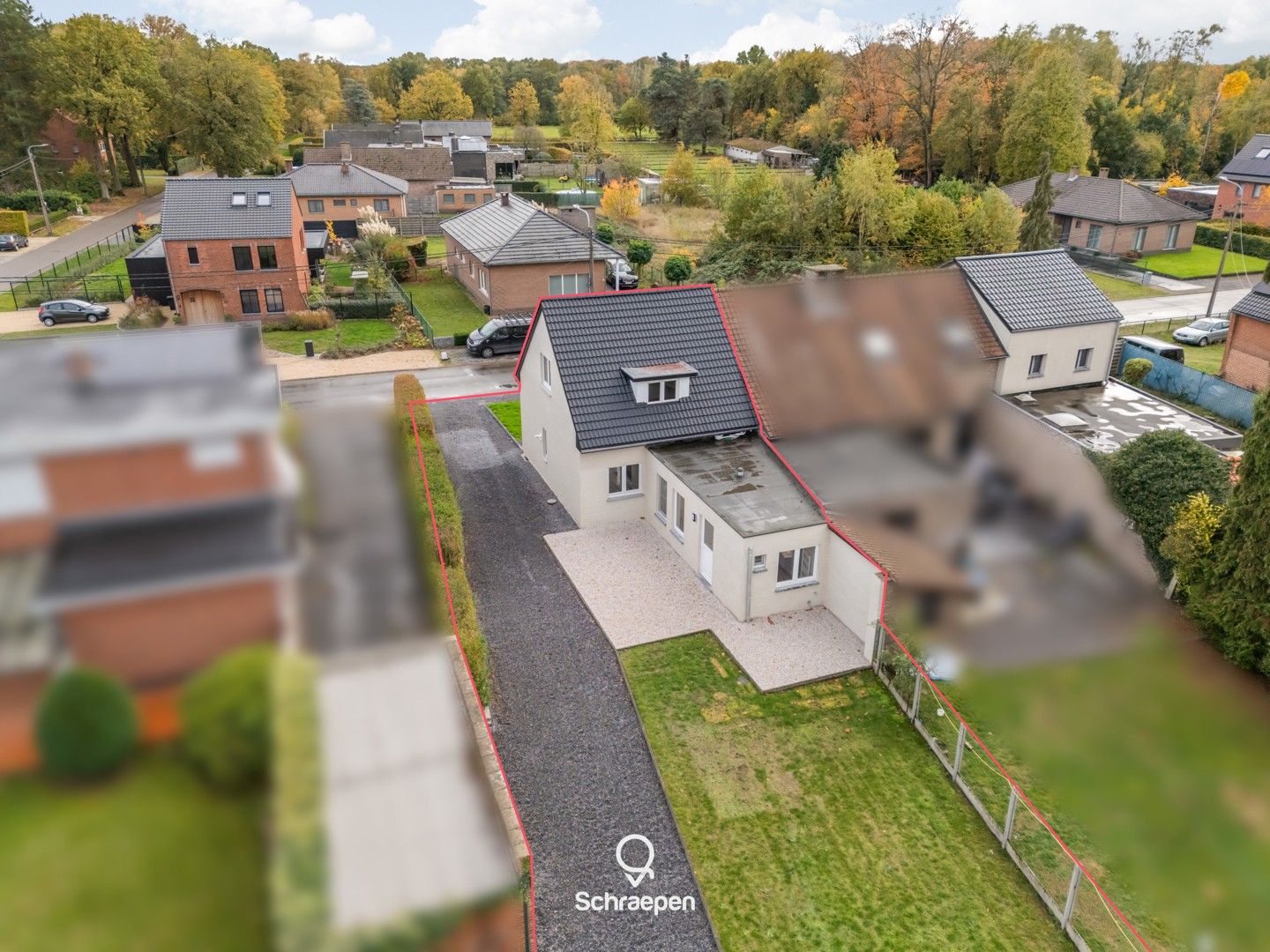 Karaktervolle woning met 2 slpks op een perceel van circa 8,5 are te Genk! foto 30