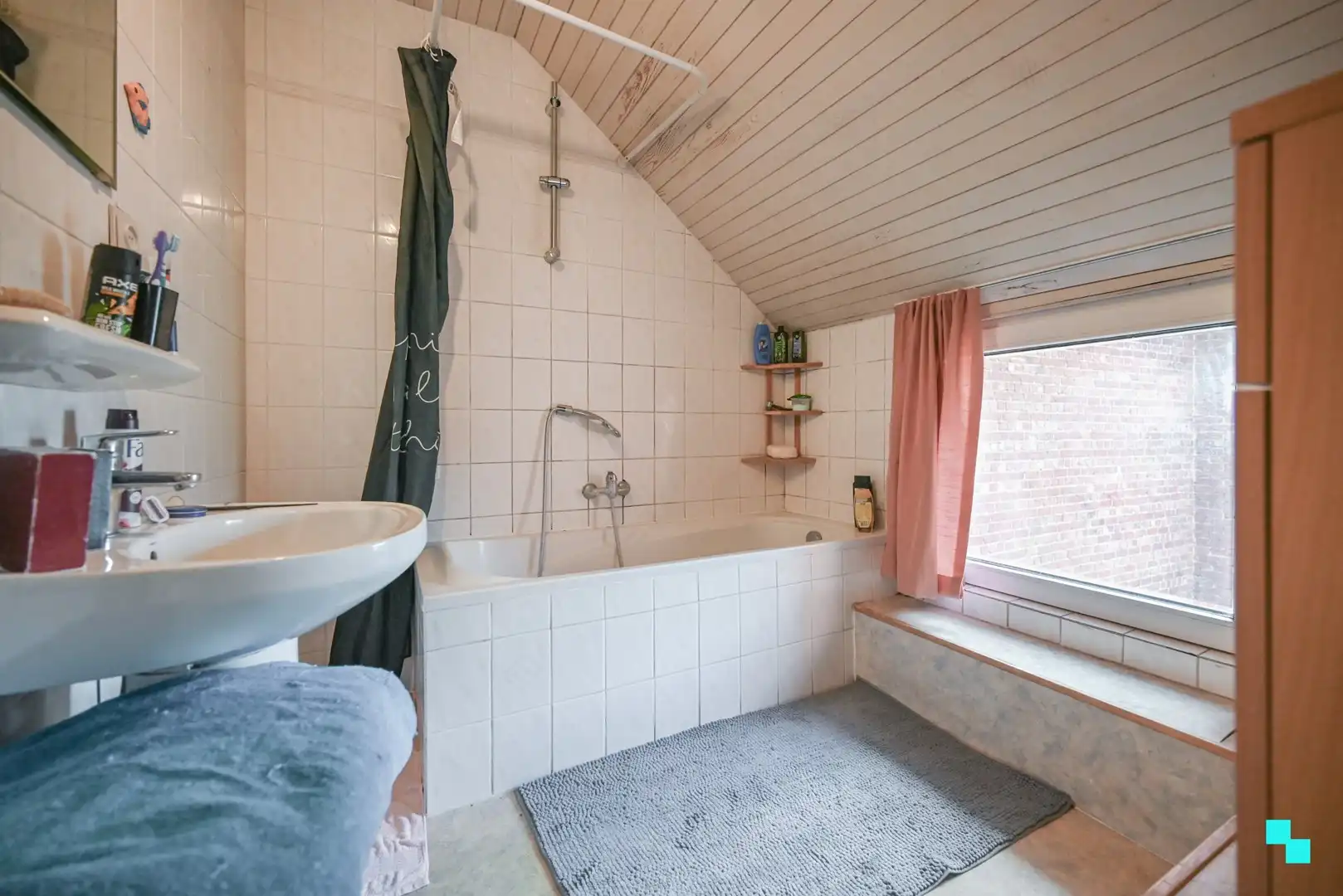 Appartementsgebouw met 3 verhuurde entiteiten in hartje Izegem foto 25