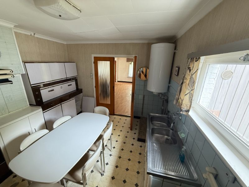 Bouwgrond met woning voor afbraak foto 8