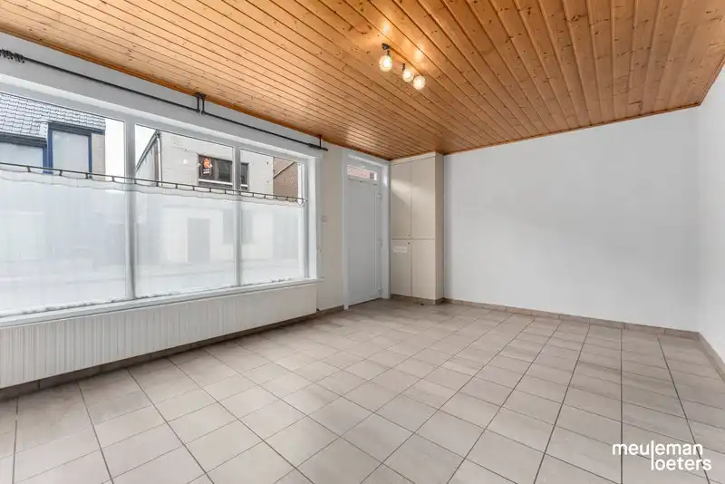 Te renoveren gezinswoning in centrum foto 9