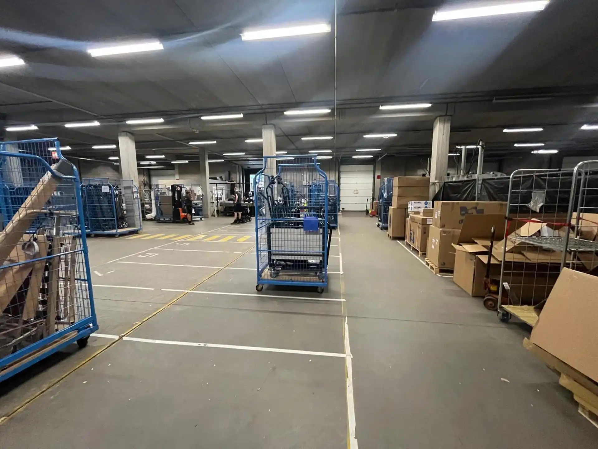 Mechelen langs de E19: magazijn 3.600m² met 2 loskades foto 5