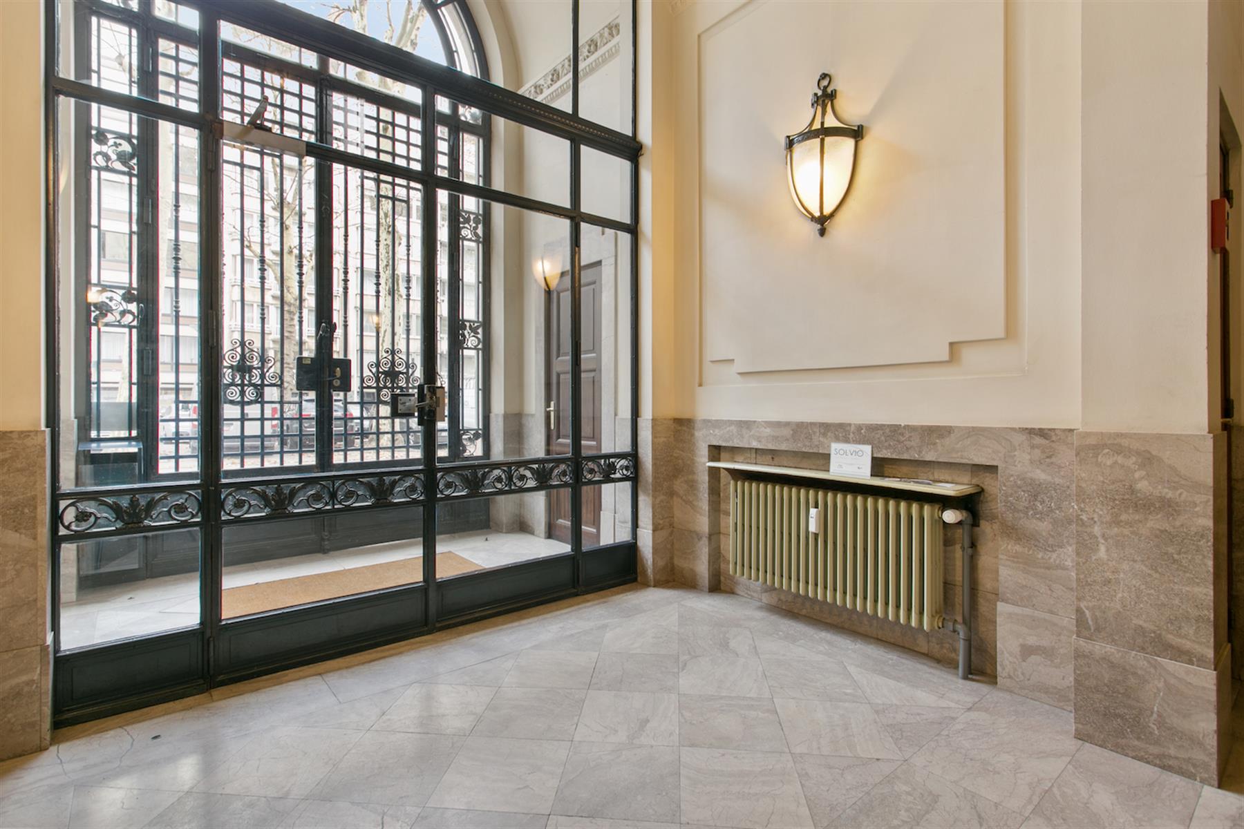 ANTWERPEN - Exclusief appartement in de befaamde buurt van het Stadspark foto 3