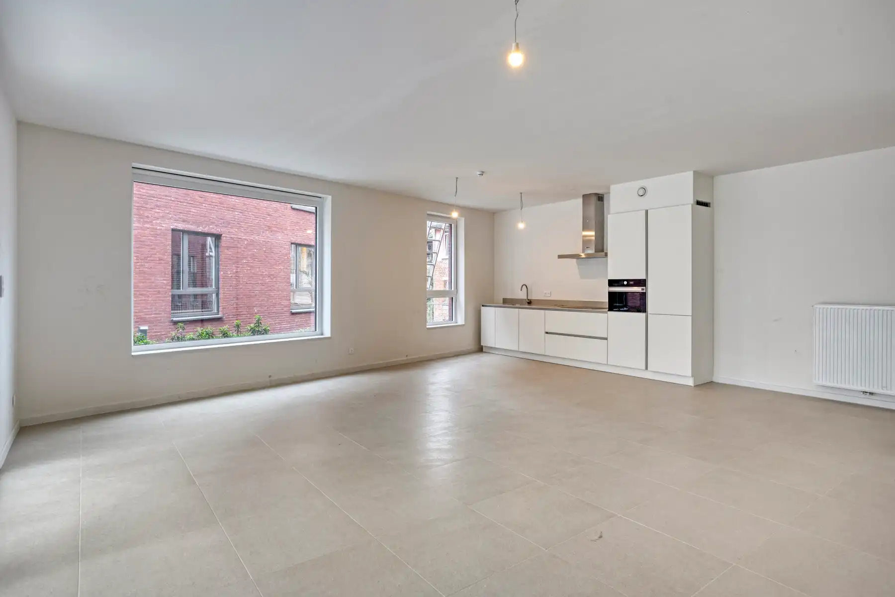 Ruim BEN-appartement met 3 slaapkamers nabij De Schorre! foto {{pictureIndex}}