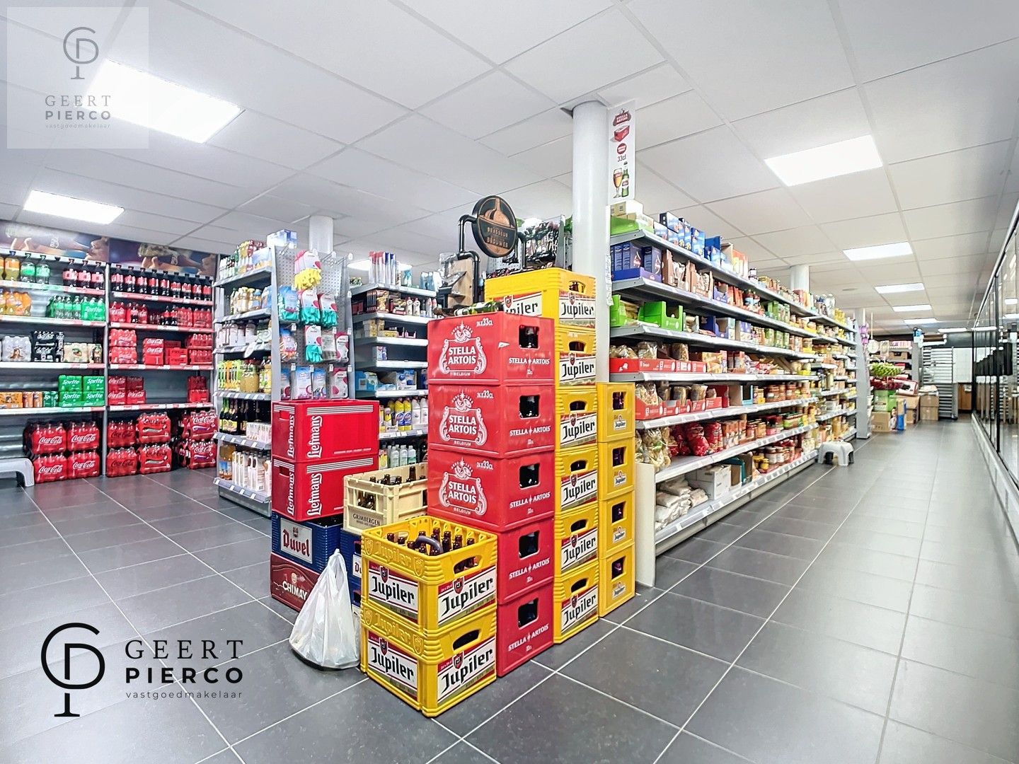 Spar winkel met woonst foto 56