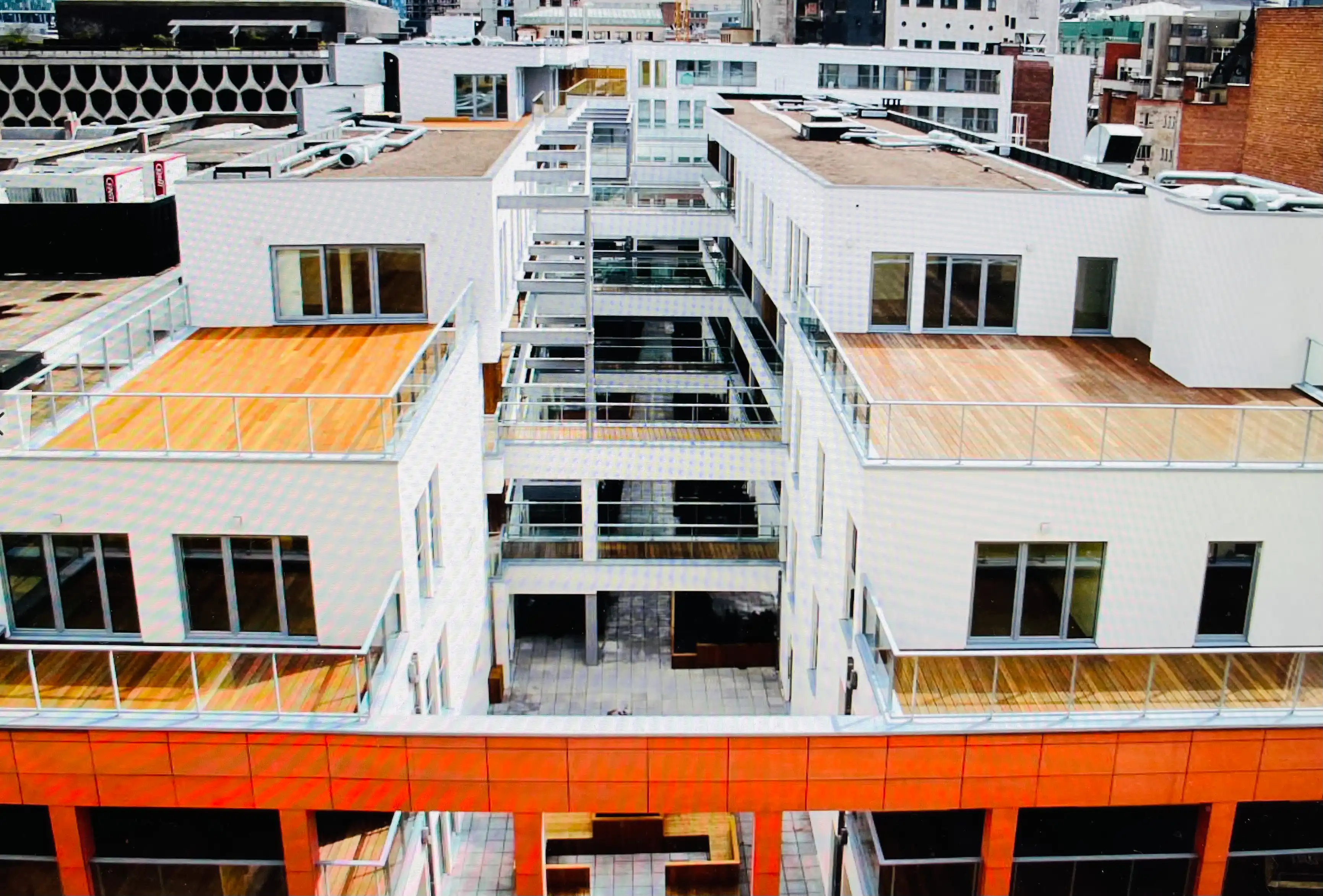 Trendy 2-slaapkamerappartement + ruim terras en staanplaats foto 25