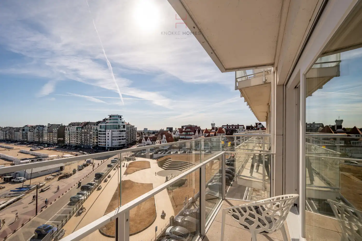 Volledig gerenoveerd vakantie-appartement met prachtig zicht aan het Albertstrand foto 7
