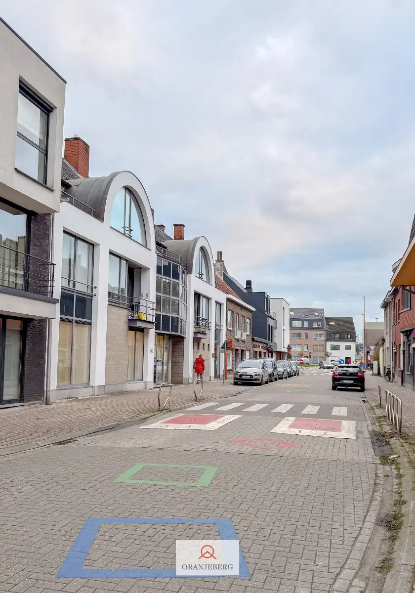 2 slaapkamer appartement gelegen in het centrum van Wetteren foto {{pictureIndex}}
