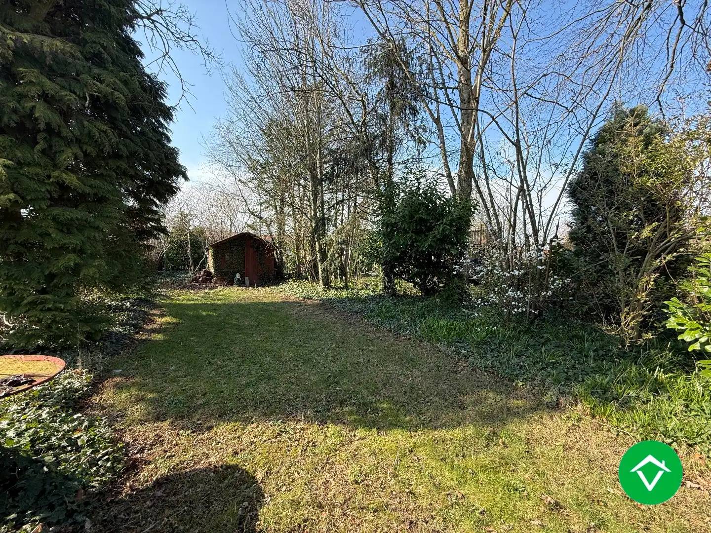Stevige rijwoning met 4 slaapkamers, tuin en garage te Roeselare foto 11