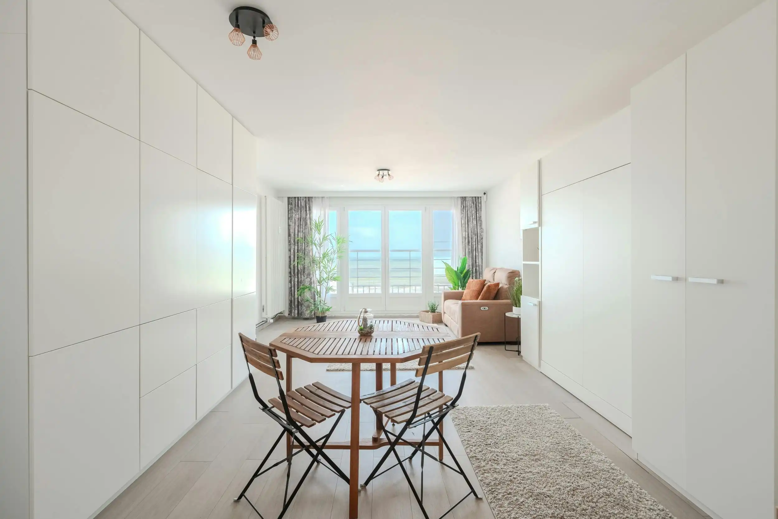 Ruime studio met prachtig frontaal zeezicht te Middelkerke ! foto 5