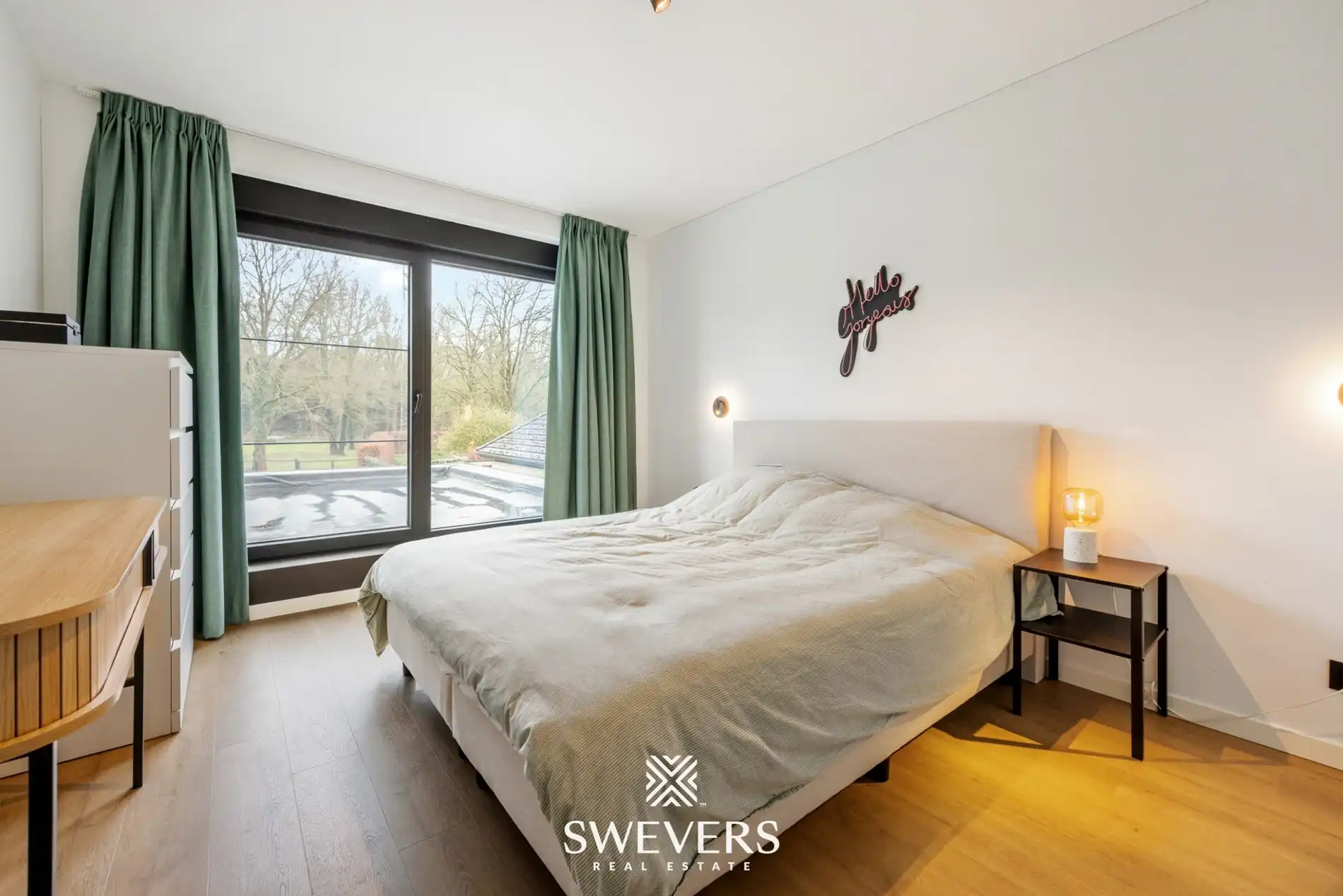 Recente halfopen bebouwing met 5 slaapkamers met verrassend grote tuin in Houthalen foto 14