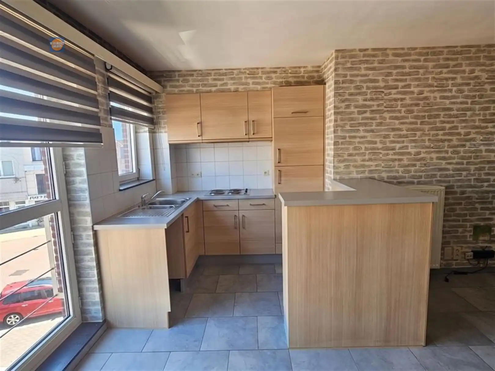 Instapklaar 1-slaapkamerappartement met kelderberging in centrum Willebroek foto 4