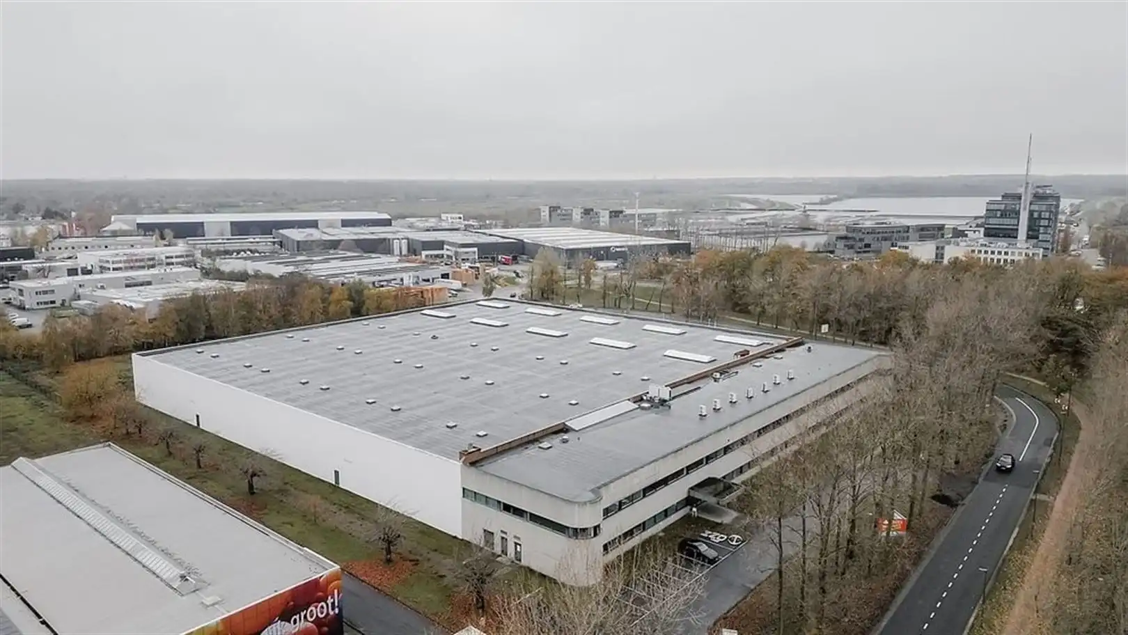 Logistiek magazijn+commerciële zichtlocatie te Mechelen foto 6