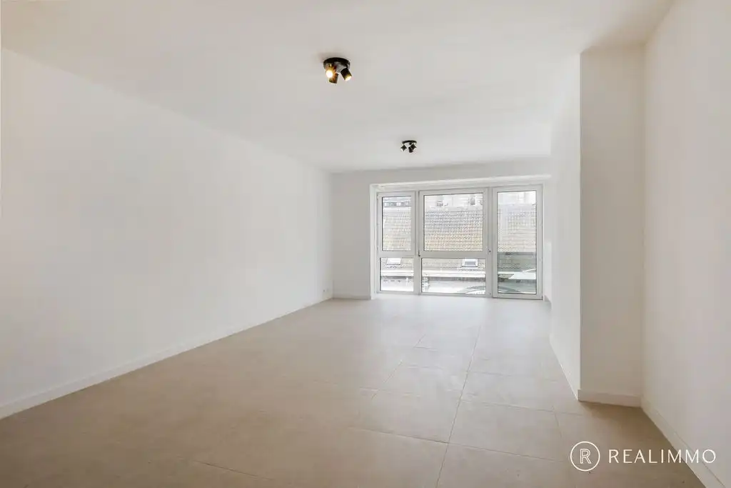 Gerenoveerd 2-slaapkamerappartement met verhuurpotentieel in L’Escale foto 5