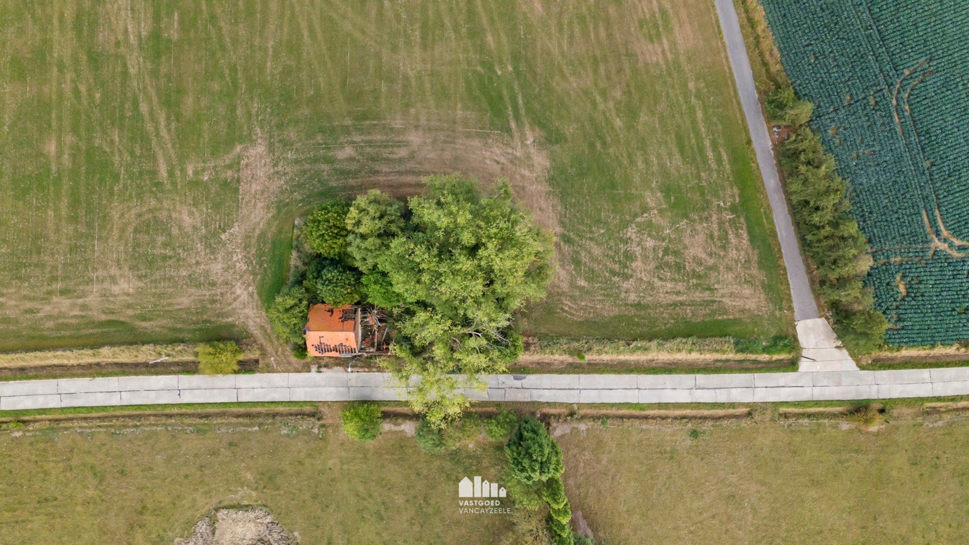 Perceel bouwgrond op rustige ligging in Boezinge met open zicht over de velden.  foto 11