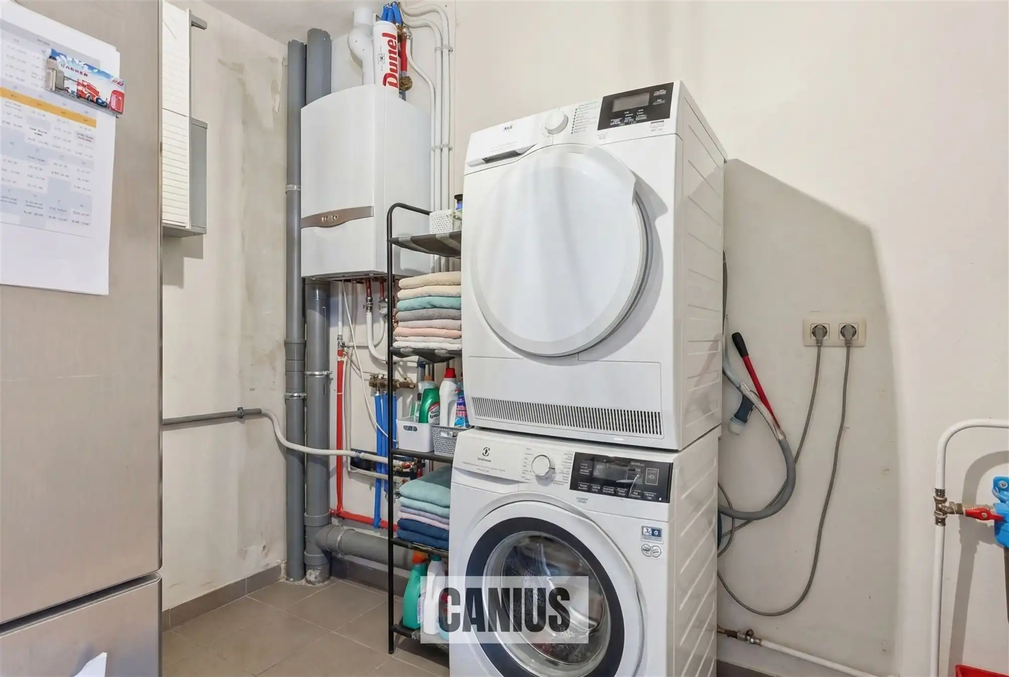 KNAPPE WONING NABIJ HET CENTRUM foto 9