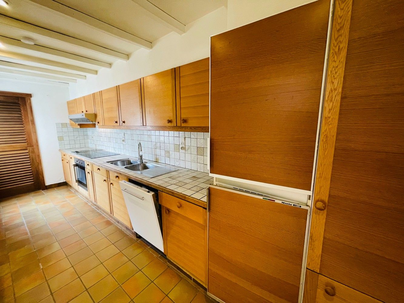 Vooraan Sint-Pieters, Energiezuinig gezellig INSTAPKLAAR woonhuis met GROTE TUIN , 2 Grote slaapkamers, 9 ZONNEPANELEN. foto 8