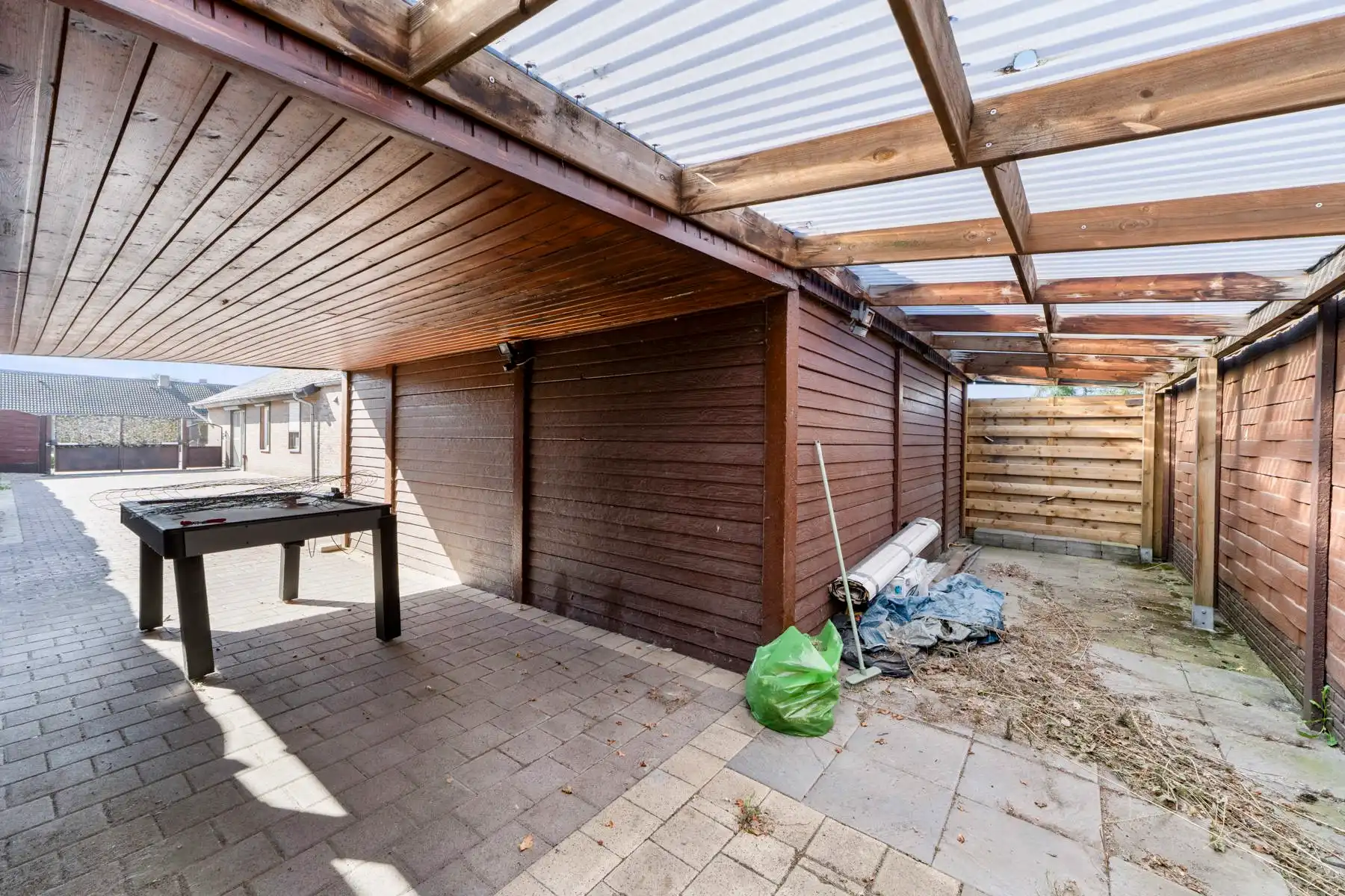 Gelijkvloerse woning met 4 slaapkamers en zonnepanelen  foto 25