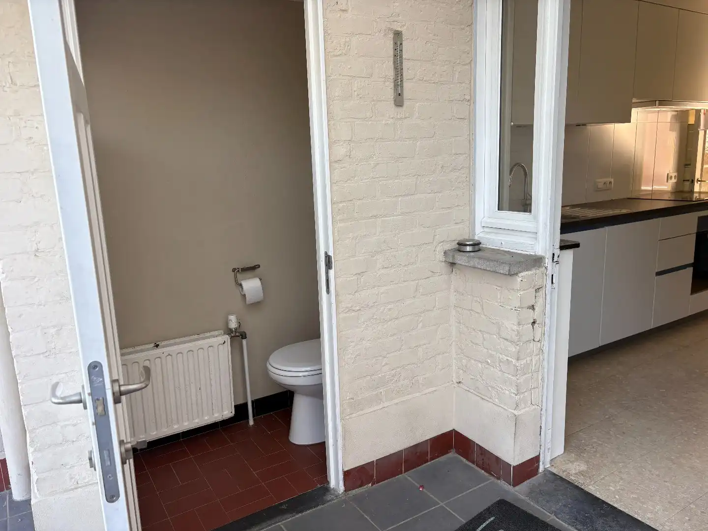Bel-étage met 2 slaapkamers, garage en tuin! foto 10