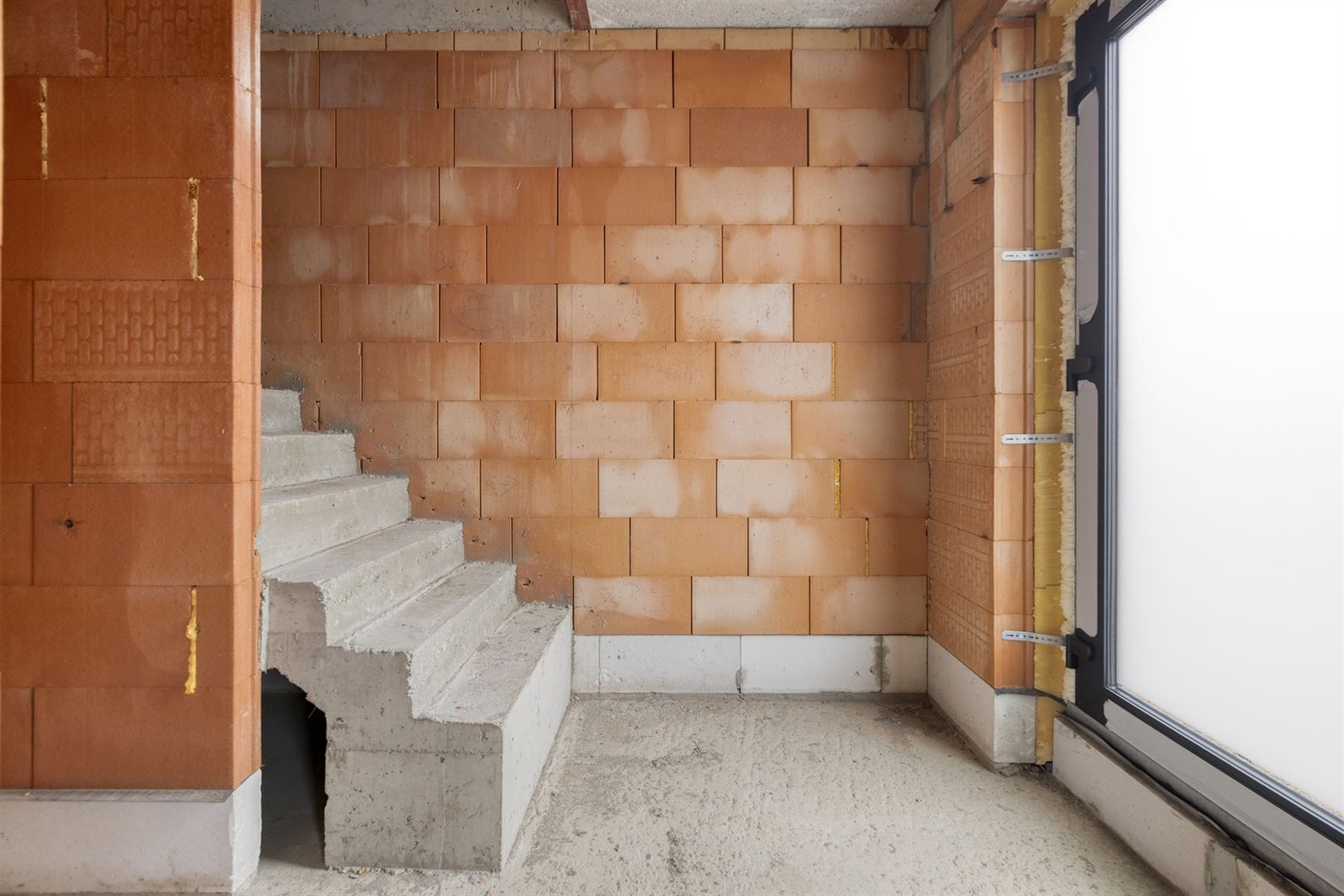 TE KOOP: Halfopen CASCO-nieuwbouwwoning met 4 slaapkamers! foto 3