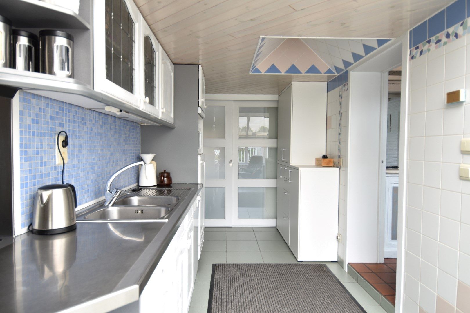 Charmante koppelwoning met 3 slaapkamers te Heule foto 6