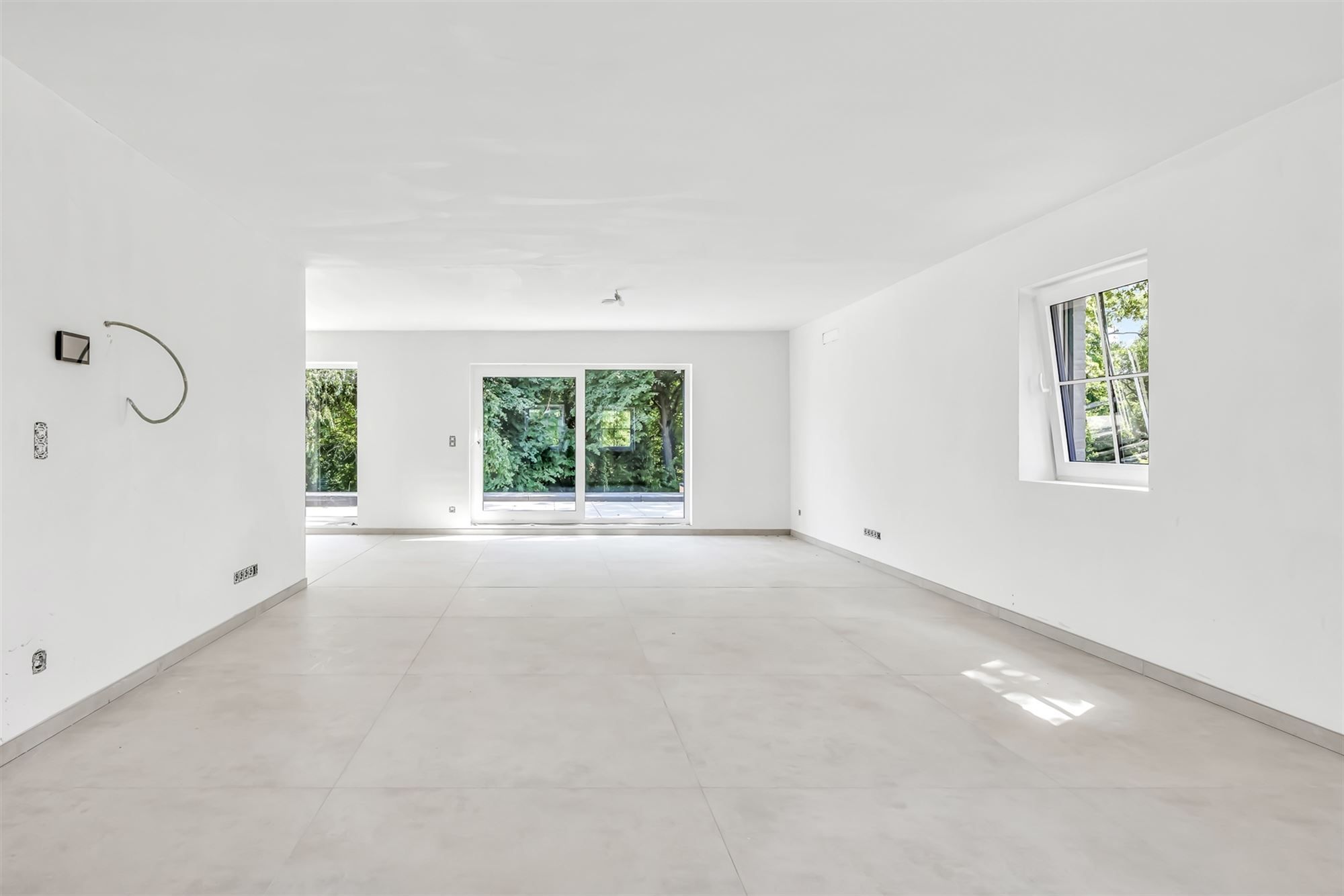 NIEUWBOUW DUPLEXAPPARTEMENT (165M²) MET 2 SLAAPKAMERS EN RUIM TERRAS NABIJ BERINGEN CENTRUM foto 2