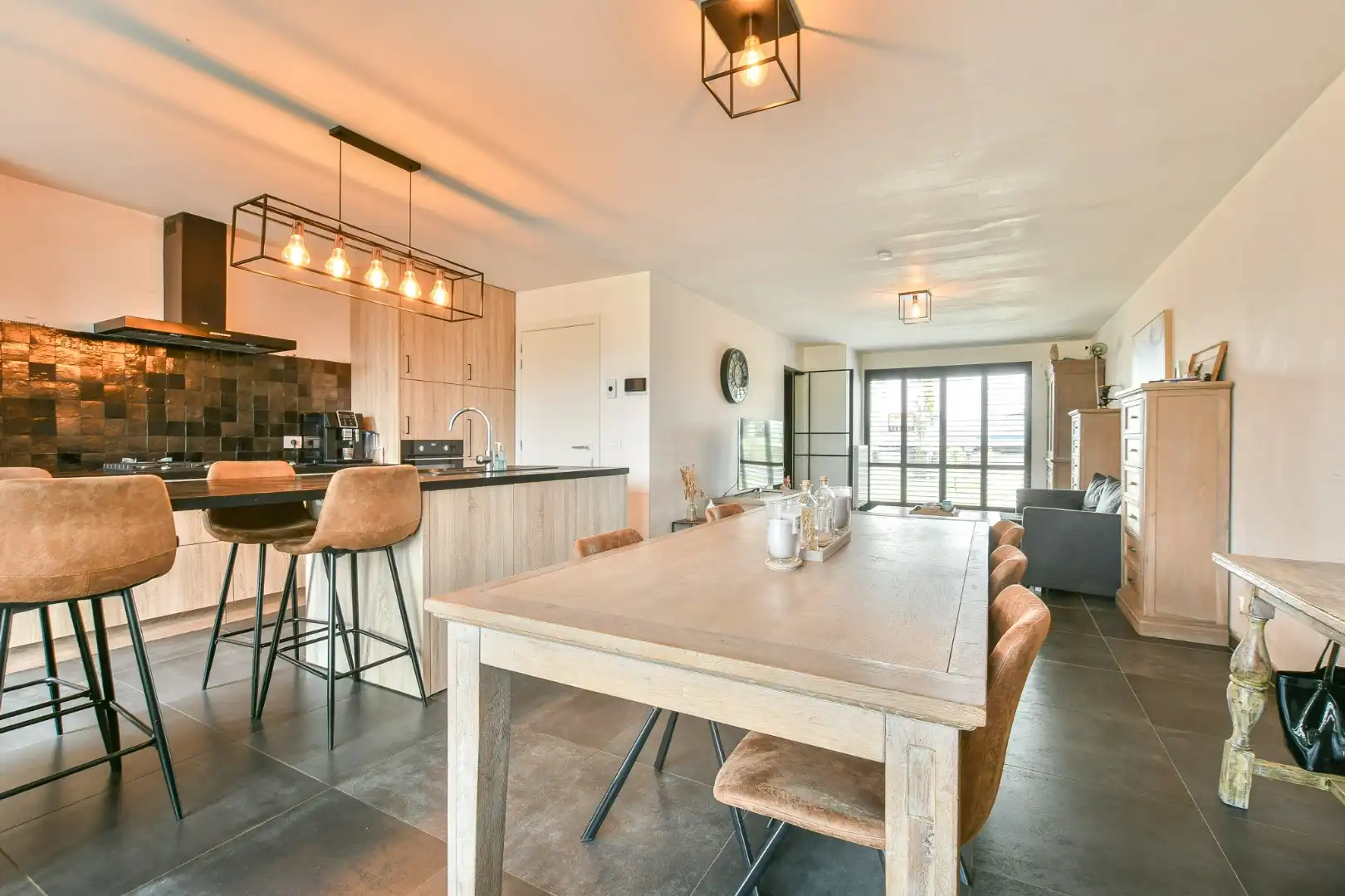 Moderne en energiezuinige halfopen bebouwing (2020) met 4 slaapkamers in Vosseslag, De Haan foto 5