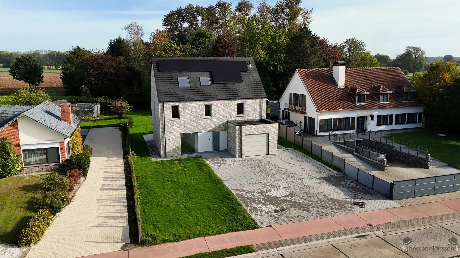 Ruime nieuwbouwwoning met 5 slaapkamers en uitbreidingsmogelijkheid foto 2