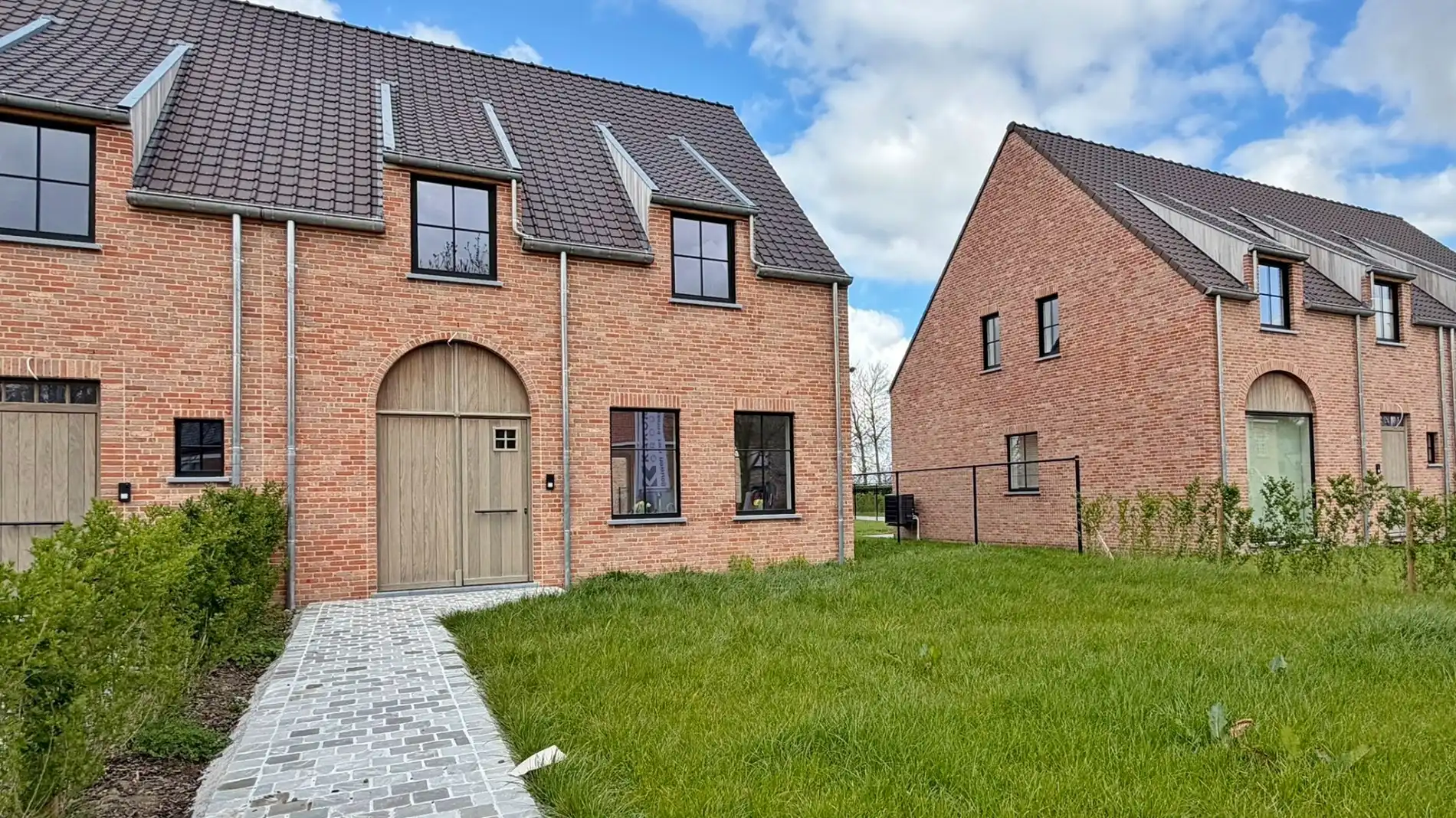 Halfopen karaktervolle nieuwbouwwoningen met tuin en dubbele garage te Elverdinge foto 28