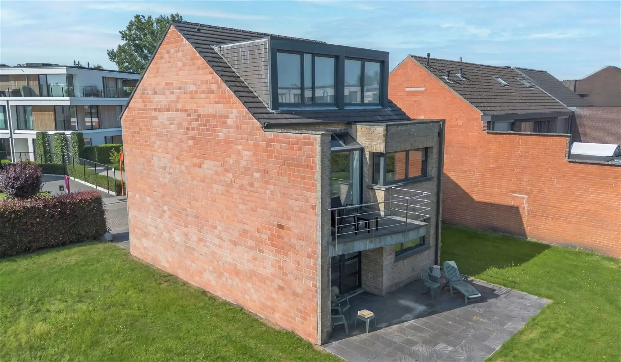 Stijlvolle bel-etagewoning met zonnige tuin foto 47