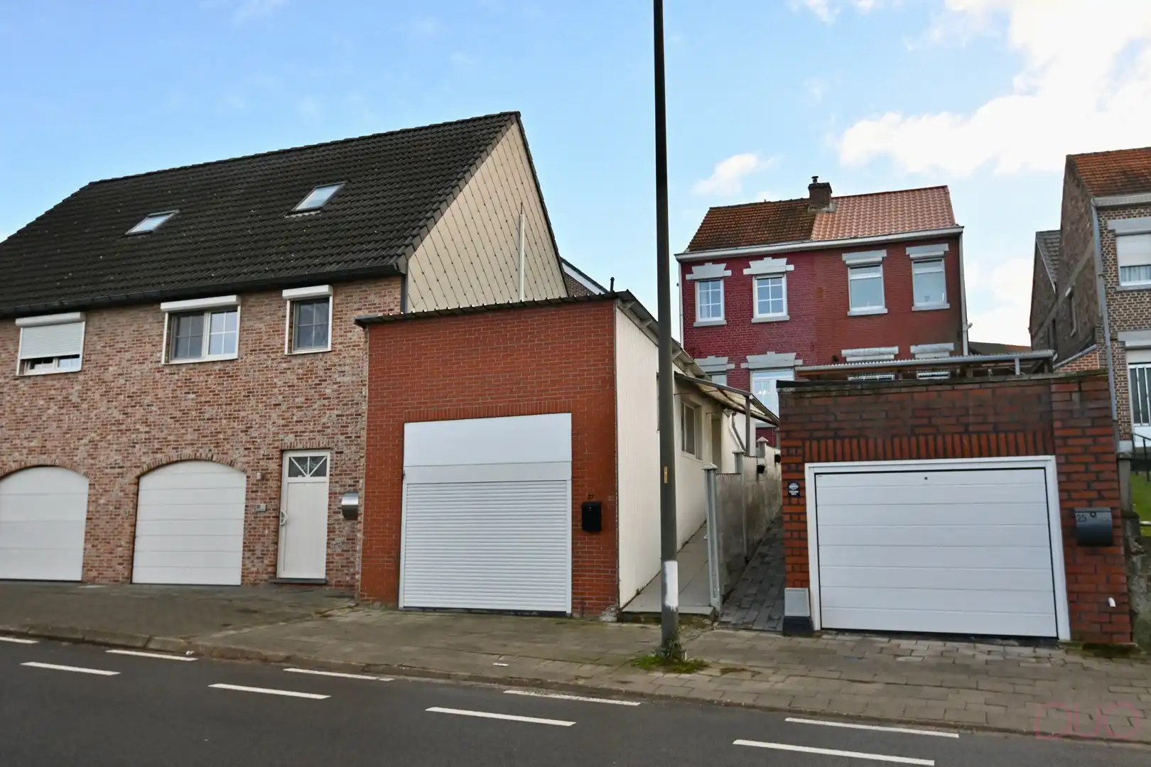 Renovatiewoning met garage en 2 slaapkamers op een toplocatie nabij het centrum van Tongeren foto 2