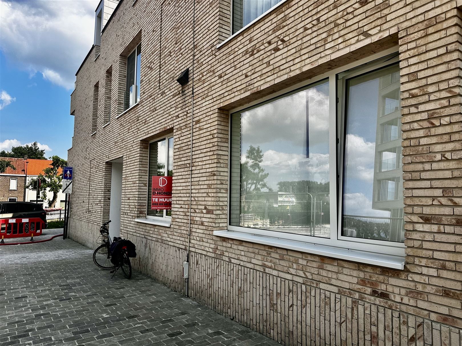 ()=>{if(producerUpdateValueVersion(node),producerAccessed(node),node.value===ERRORED)throw node.error;return node.value} Castel Madamastraat 6/0102 - 9700 OUDENAARDE