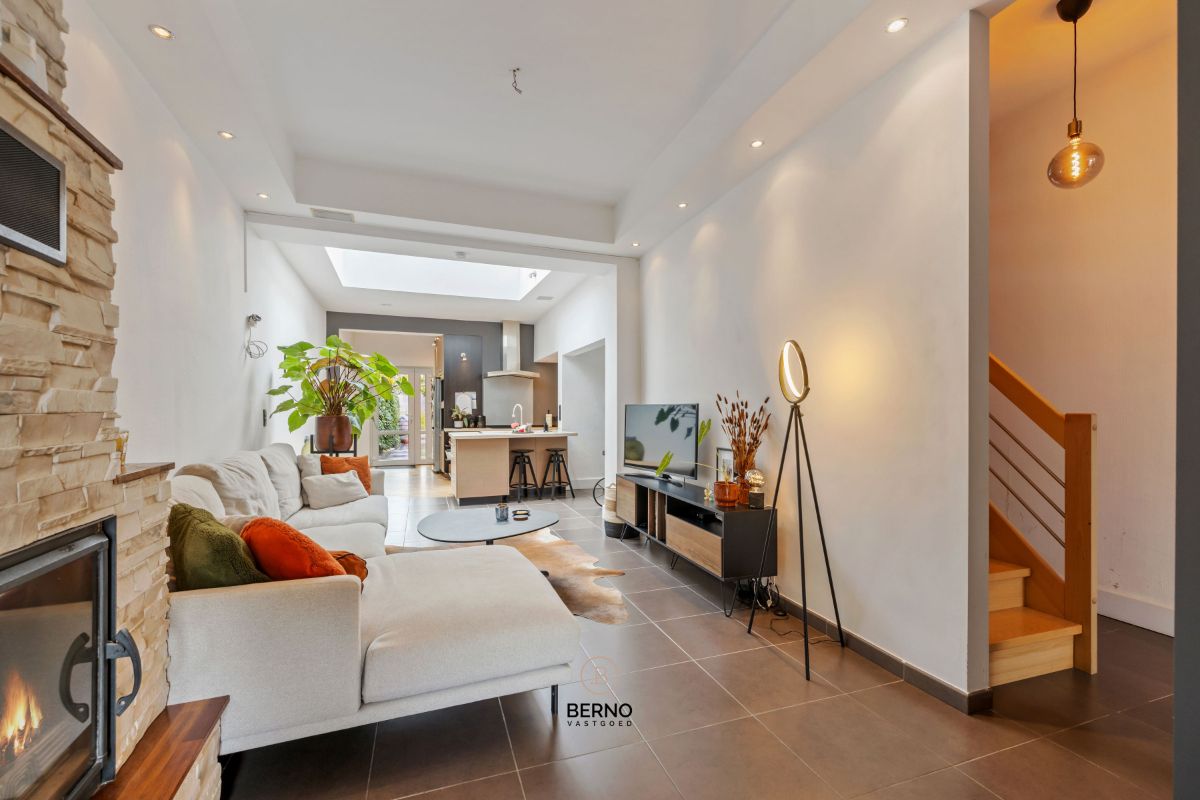 Charmante rijwoning met stadstuin nabij centrum. foto 4
