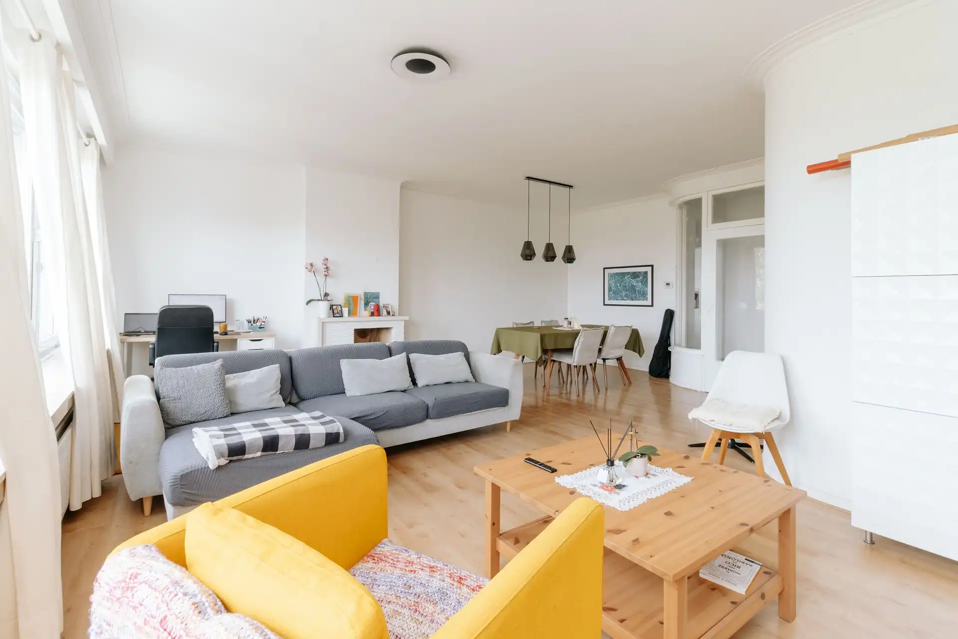 Instapklaar en energiezuinig appartement in Wilrijk! foto 6