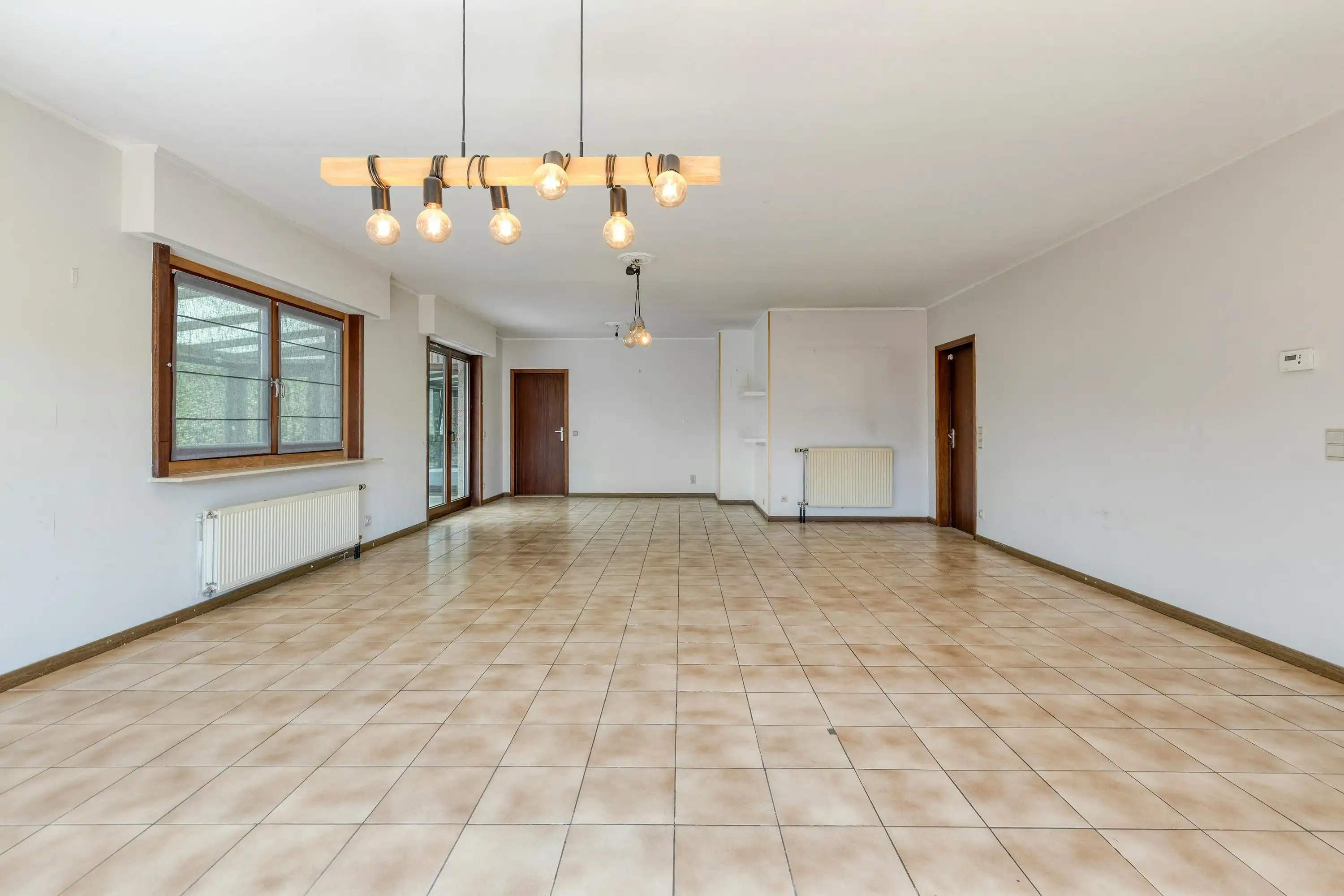 Ruime instapklare woning met 3 slaapkamers te koop in Oostduinkerke! foto 6