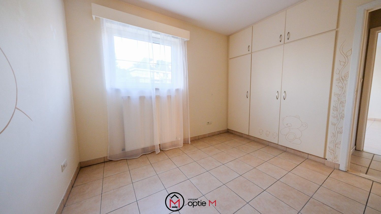 Investeringspand met handelsruimte en appartement in Merem Bilzen foto 19
