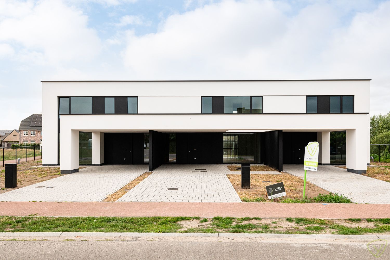 ()=>{if(producerUpdateValueVersion(node),producerAccessed(node),node.value===ERRORED)throw node.error;return node.value} Emiel Dauwestraat 21/B - 9900 Eeklo