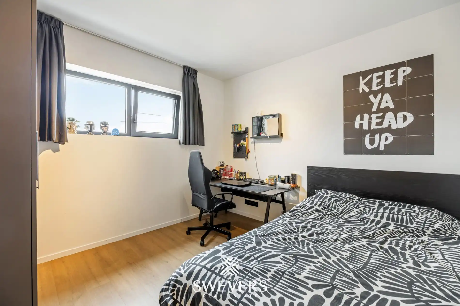 Recente halfopen bebouwing met 5 slaapkamers met verrassend grote tuin in Houthalen foto 13