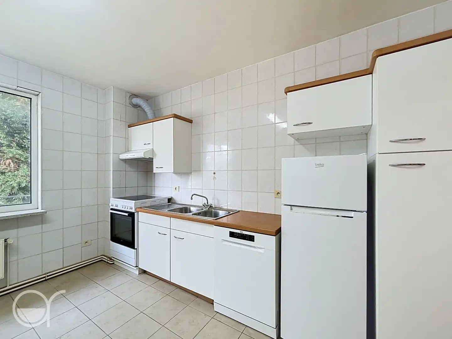 Goed gelegen appartement met garagebox en zicht op het water foto 5
