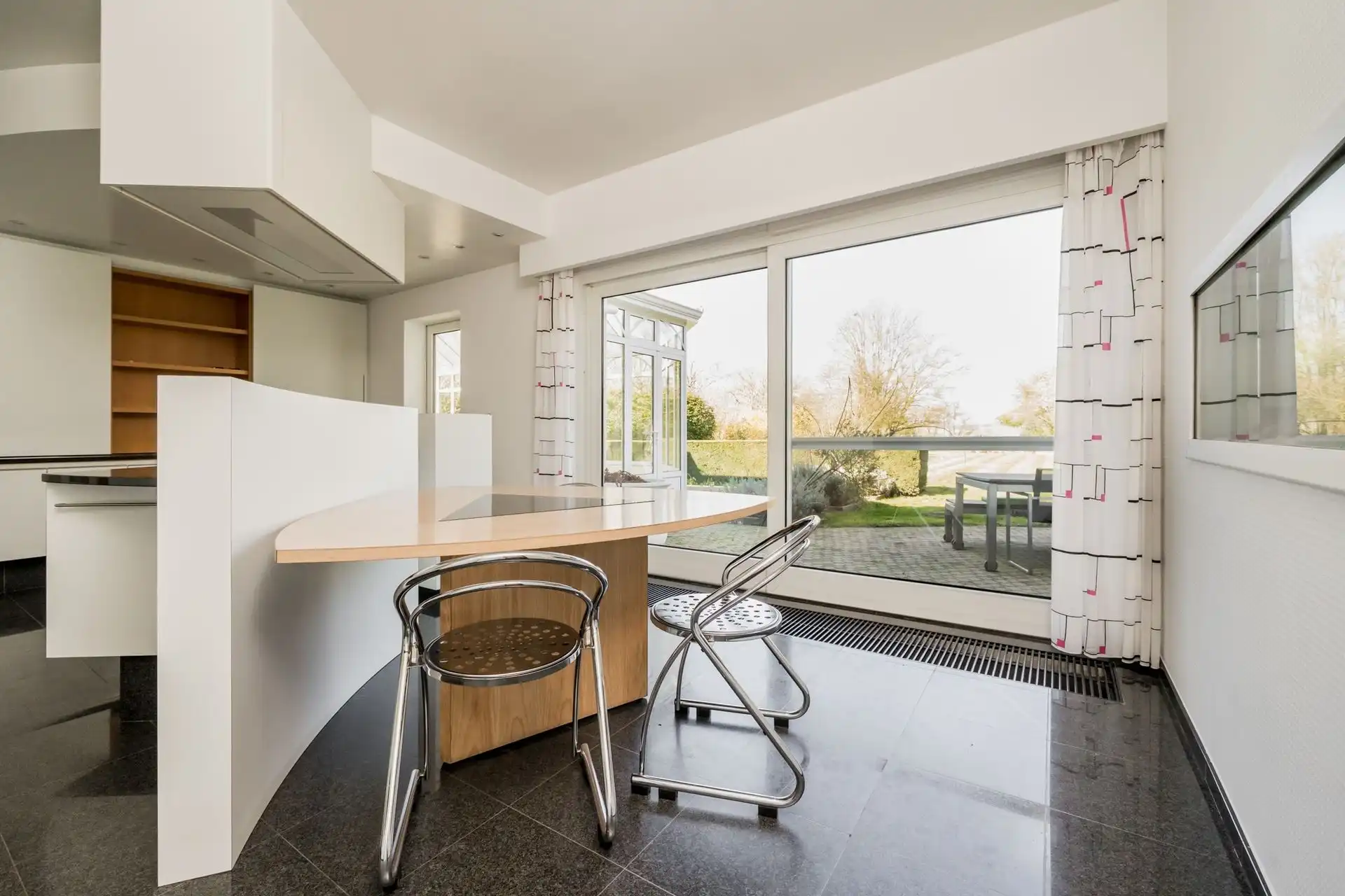 Exclusieve villa met paardenfaciliteiten  foto 11