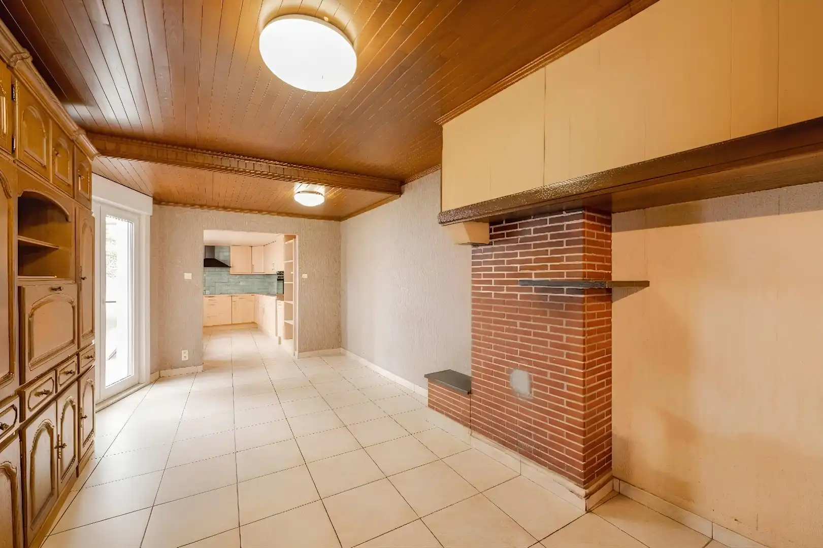 ZEER RUIME (TE RENOVEREN) WONING MET BIJGEBOUWEN | 5 SLPKS foto 5