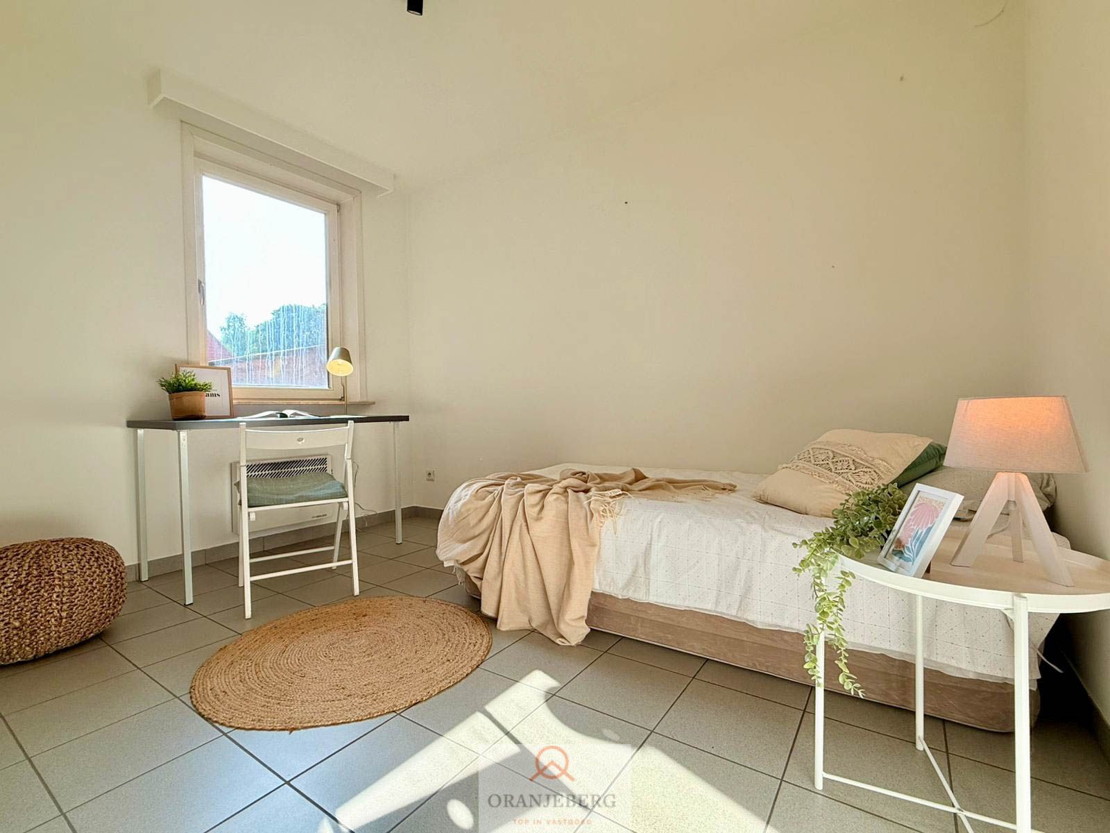 Lichtrijk 2 slpk- appartement Sint-Amandsberg! foto 8