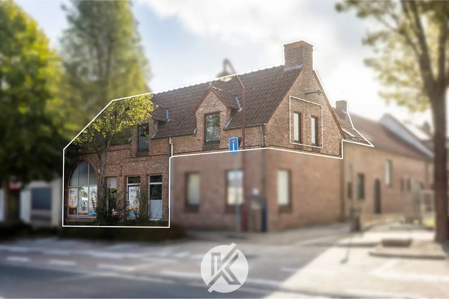 Handelsruimte van 163m² met potentieel foto {{pictureIndex}}