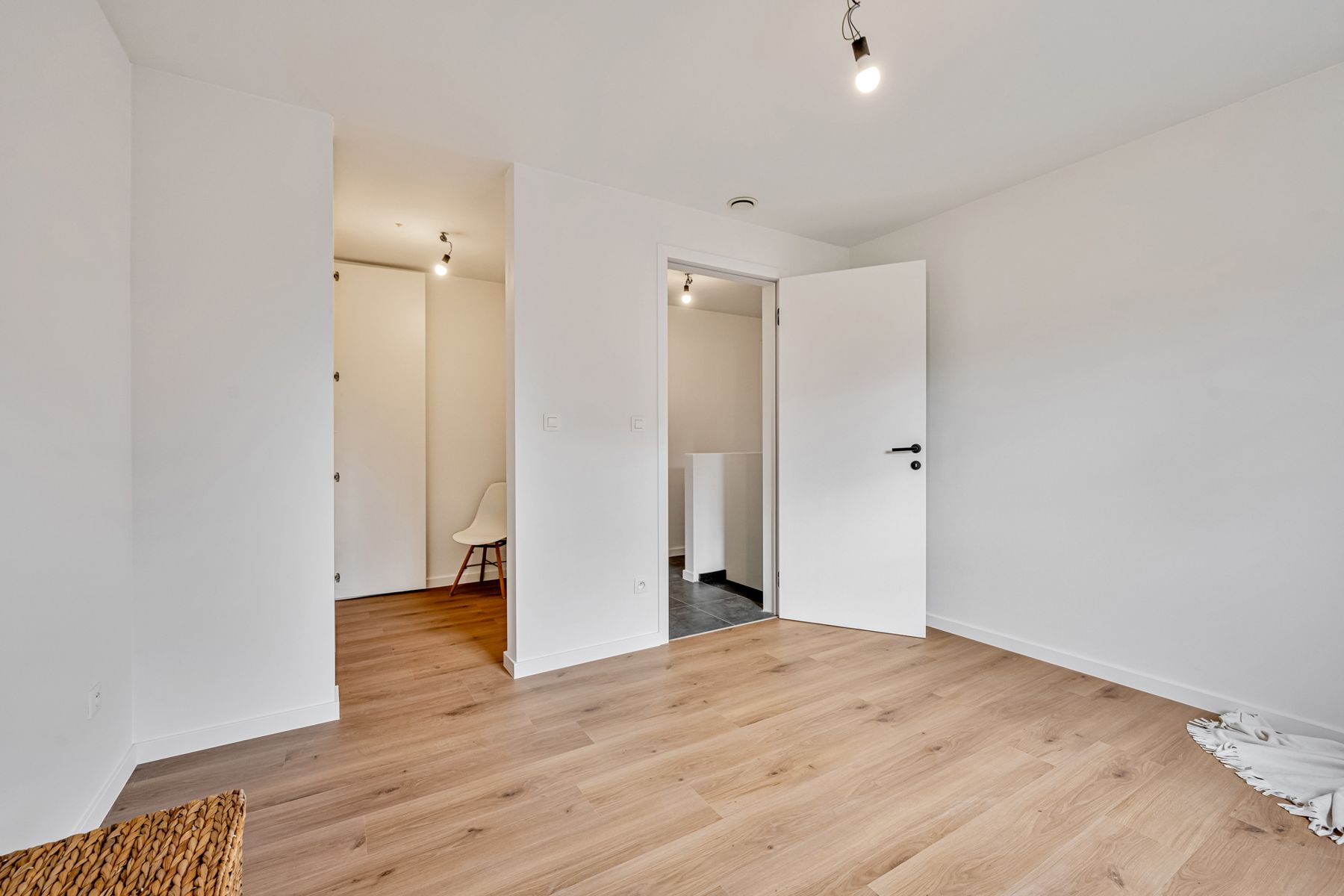 Label A: nieuwbouwwoning met 3 kamers, tuin en garage! foto 7